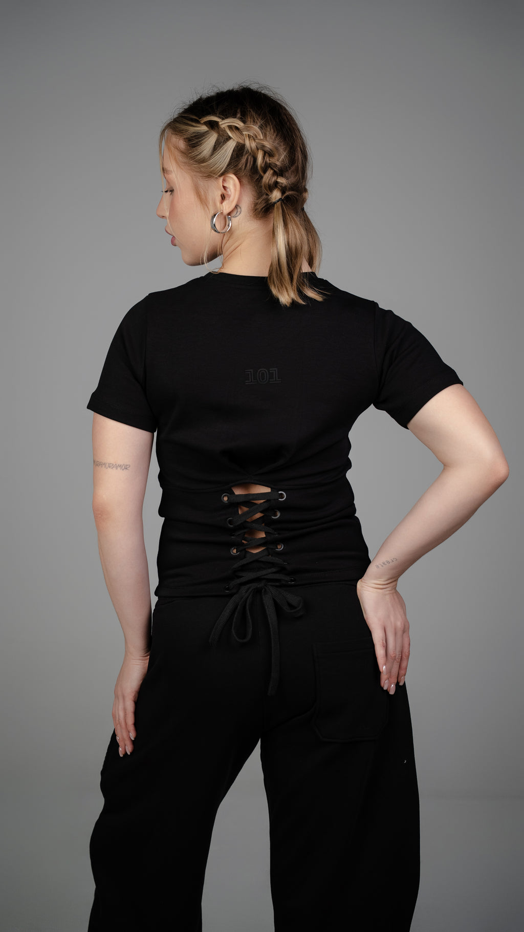 BACKLESS TOP